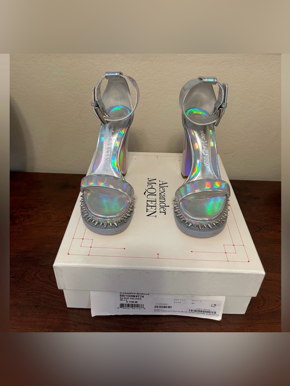 *NWBT*Alexander McQueen iridescent faux leather sandals SIZE: 6 1/2 - Picture 7 of 10